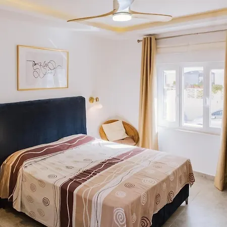 Spacious 3br Terrace Near Qawra Seafront 세인트폴스베이